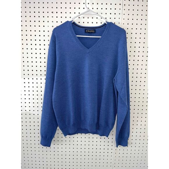 Brooks Brothers sweater  - Picture 1 of 4